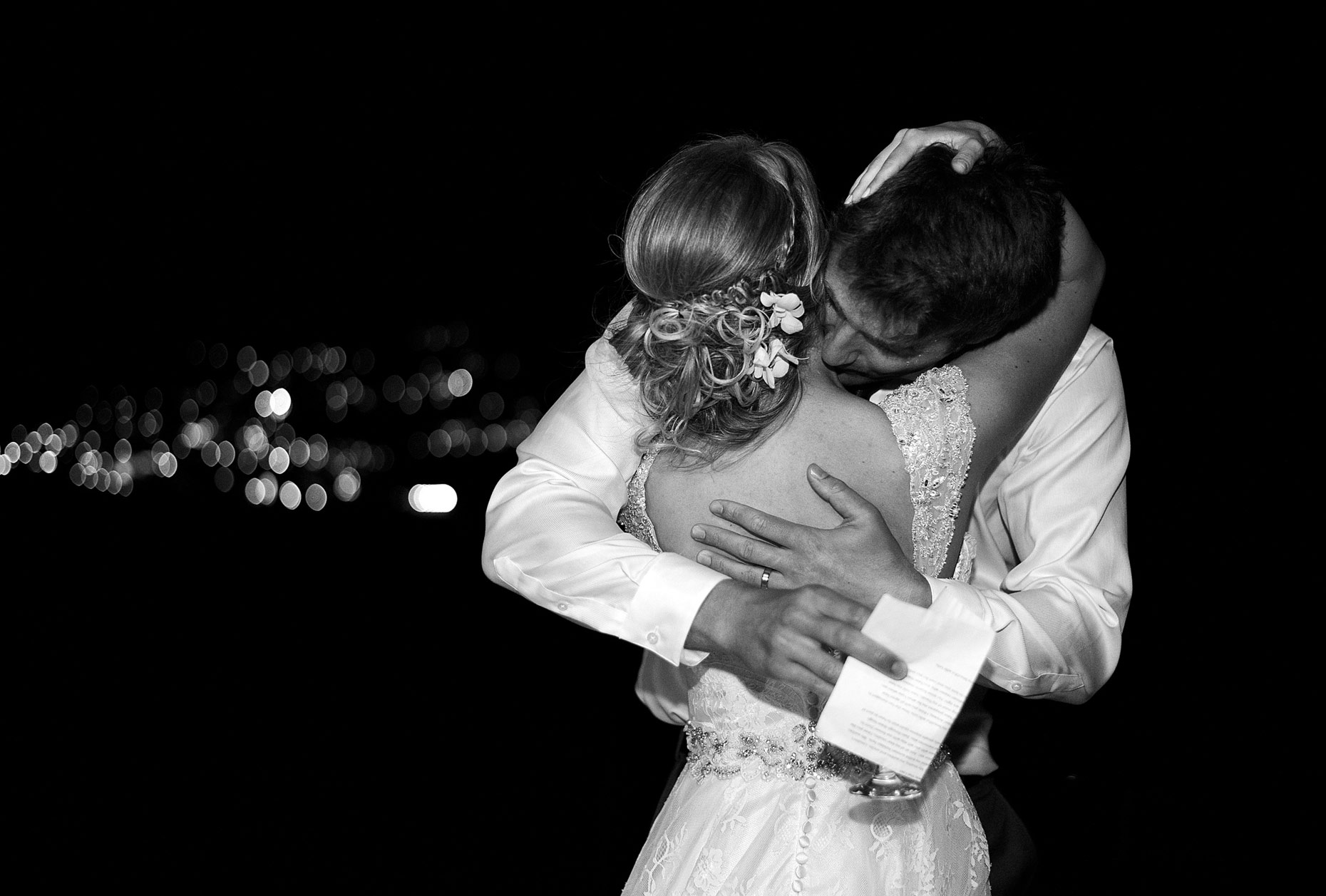 Cavo Ventus Villa wedding in Santorini | storytelling photogapher Santorini