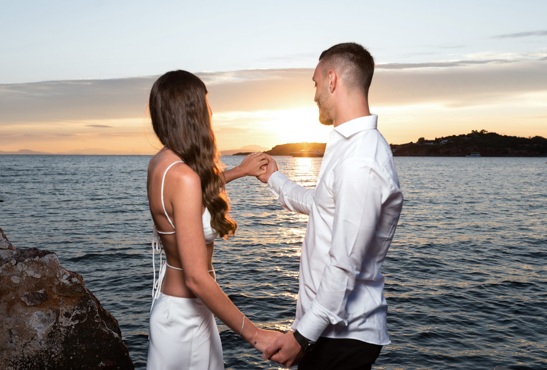 surprise wedding proposal at four seasons hotel athens
